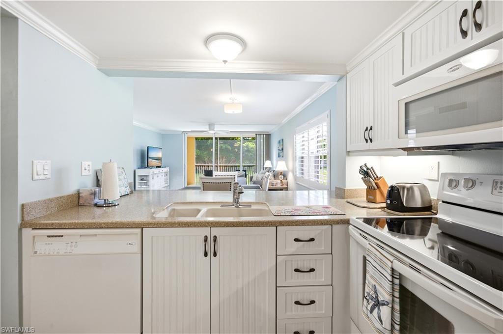 1083 Forest Lakes Dr 209 Property Photo 15
