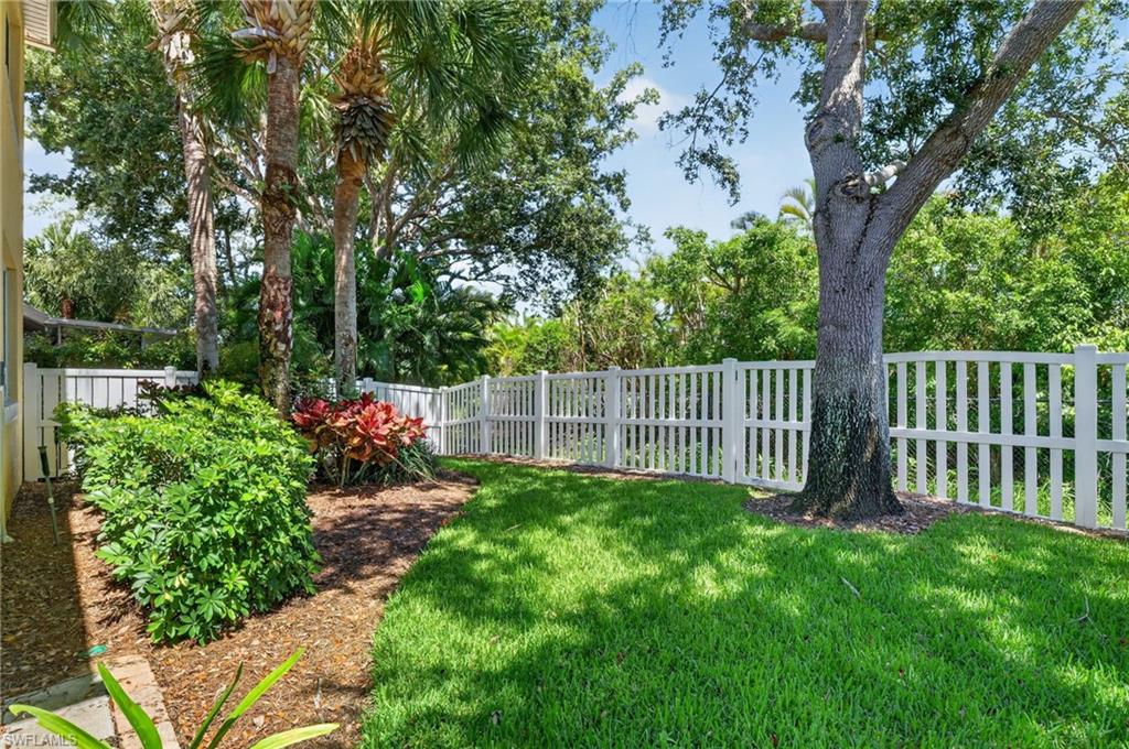 14907 Sterling Oaks Dr Property Photo 27