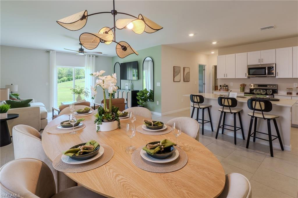 12431 Amber Waves Rd Property Photo 4