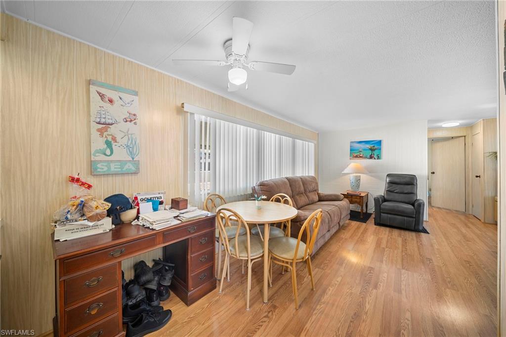 455 Cape Florida Way Property Photo 10