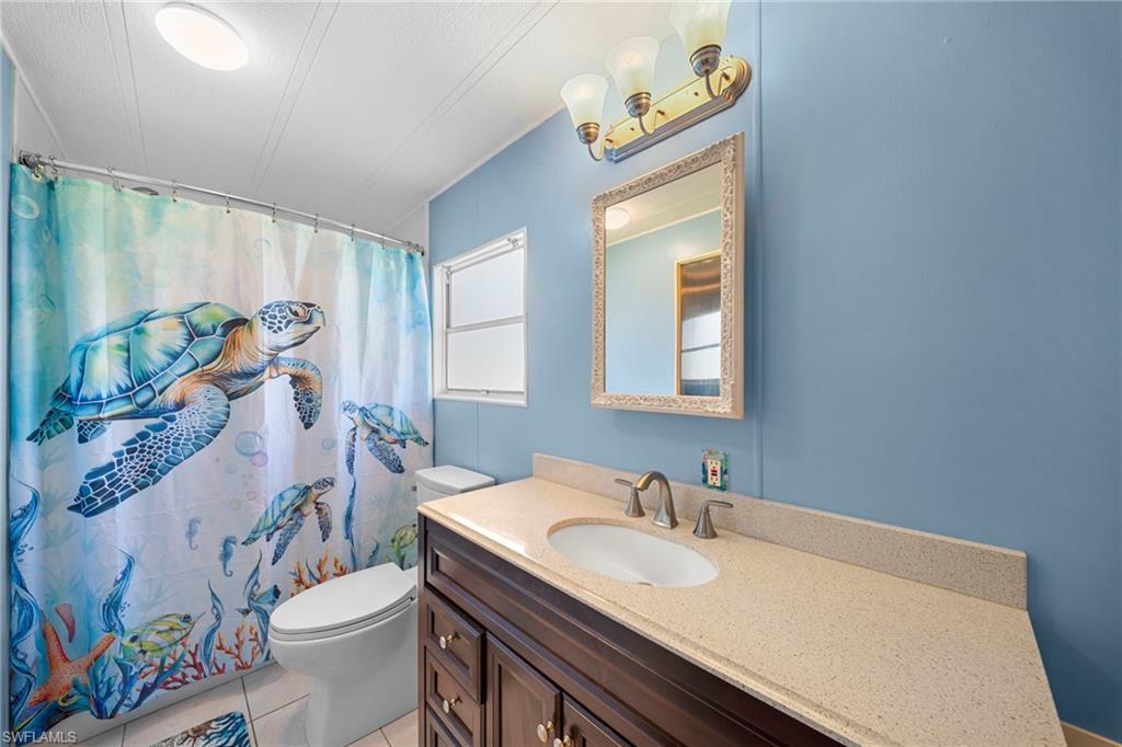 455 Cape Florida Way Property Photo 14
