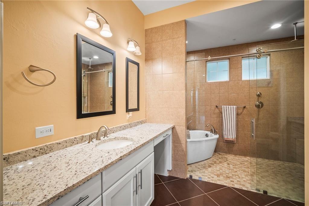 21460 Strada Nuova Cir Property Photo 13