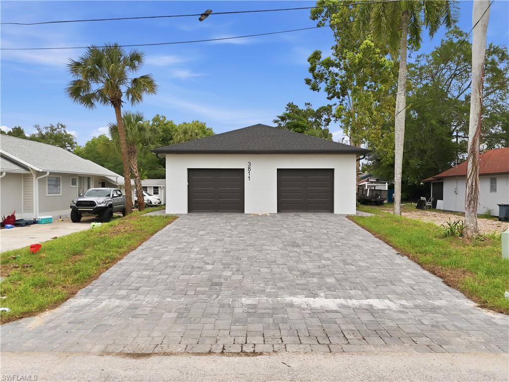 3811 Pearl St Property Photo 2