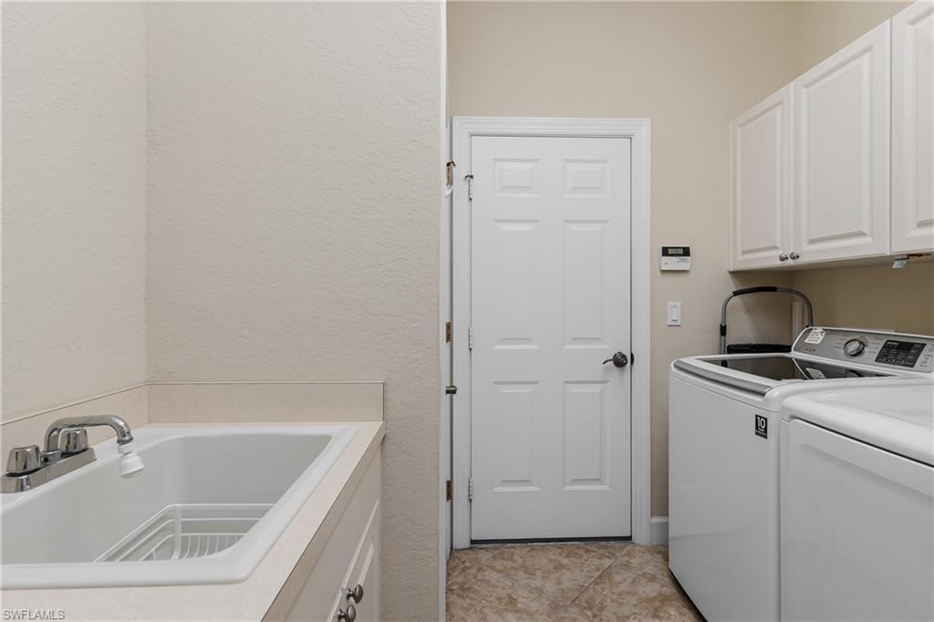 8754 Hideaway Harbor Ct Property Photo 32