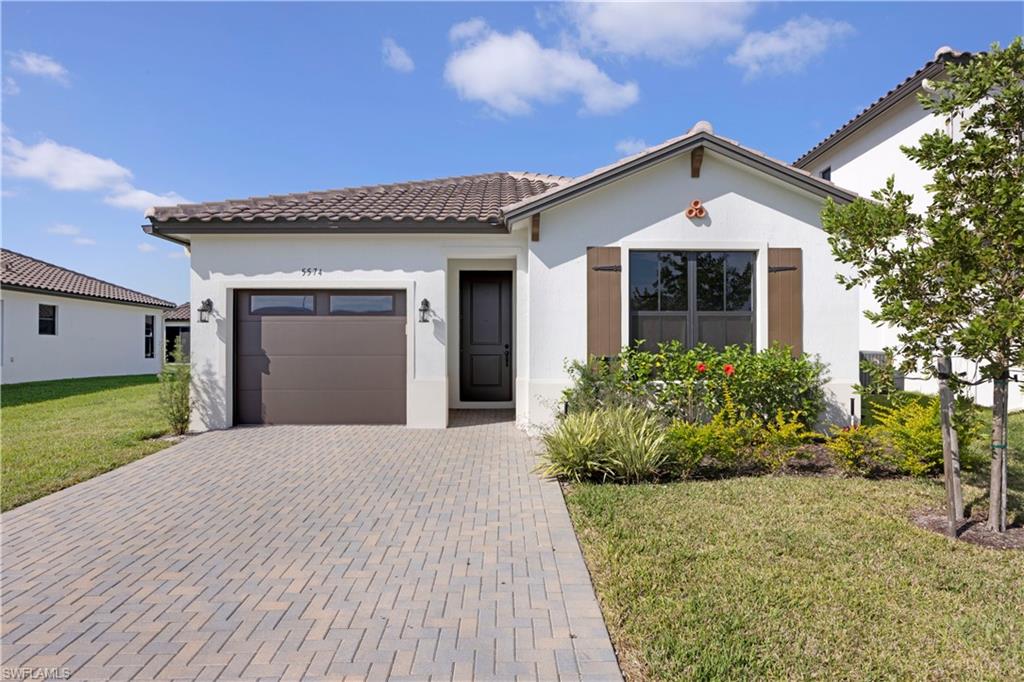 5574 Cassidy LN Property Photo 1