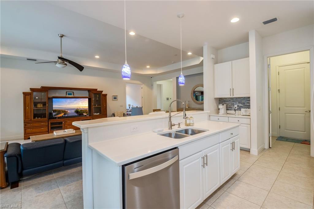 21279 Estero Vista Ct Property Photo 9