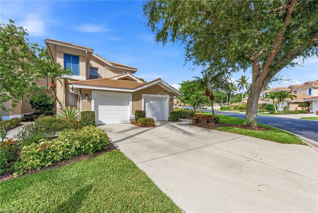 832 Carrick Bend Cir 202 Property Photo 2