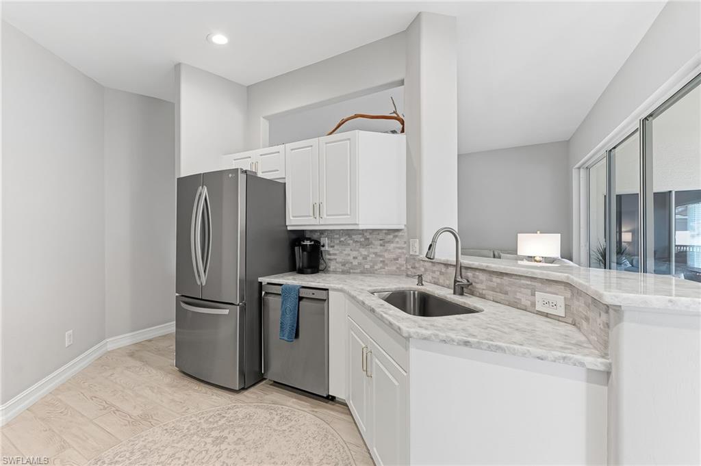832 Carrick Bend Cir 202 Property Photo 13