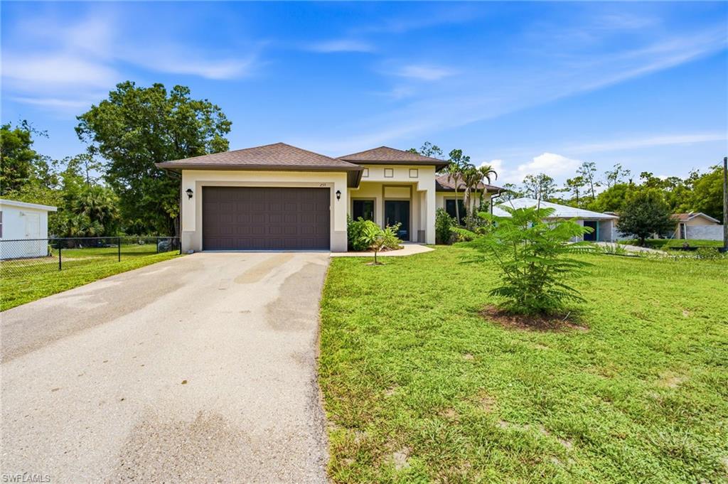 255 Everglades Blvd S Property Photo 2