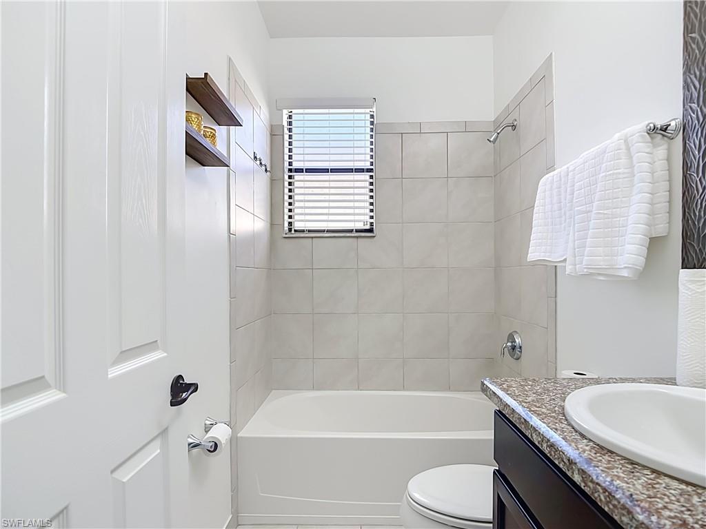 5462 Useppa Dr Property Photo 33