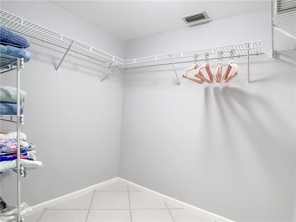 3685 Amberly Cir D 203 Property Photo 28