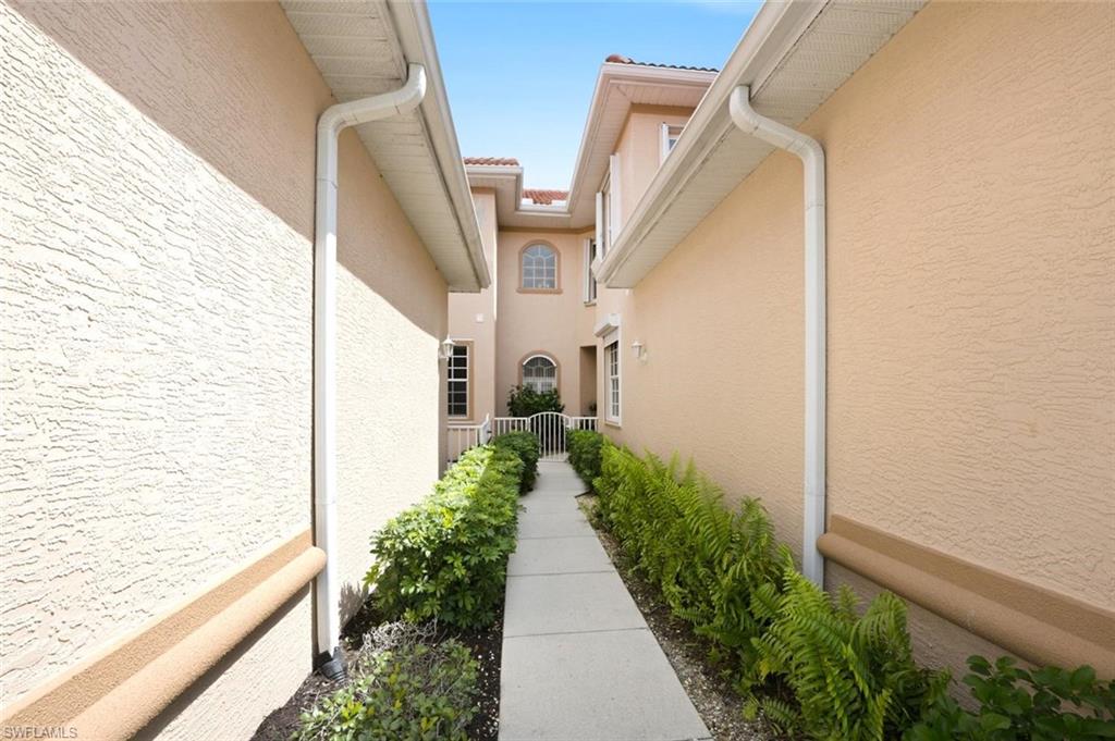 5120 Hyde Park Ct 103 Property Photo 2
