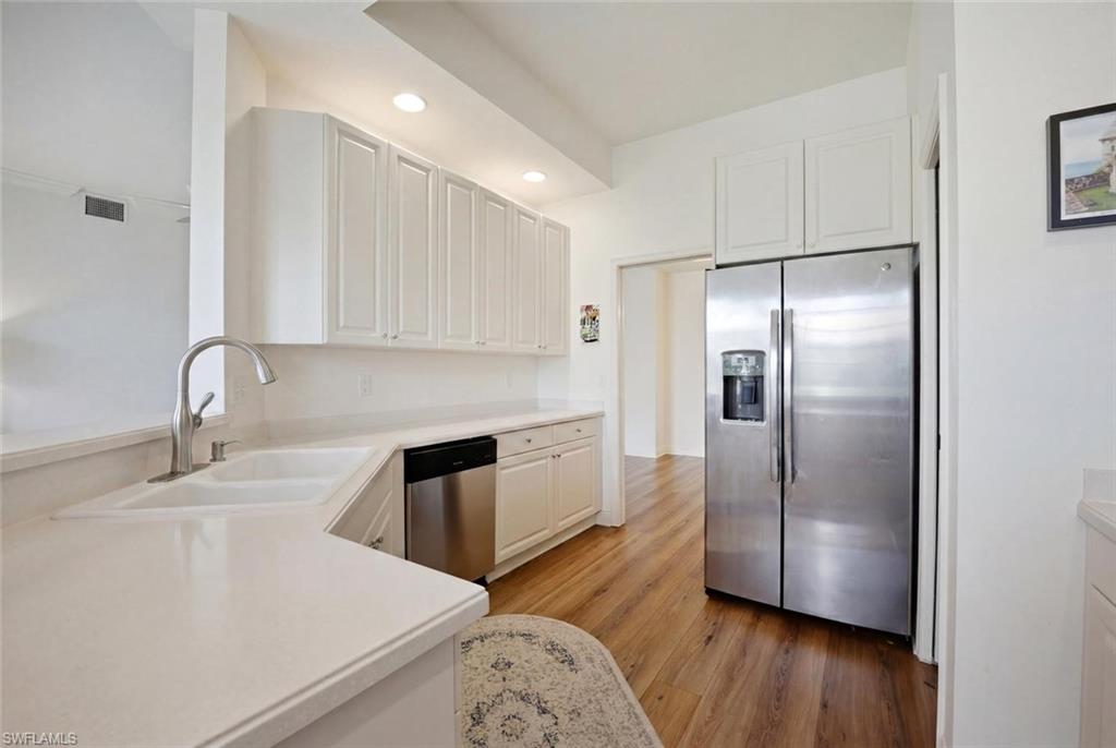 5120 Hyde Park Ct 103 Property Photo 13