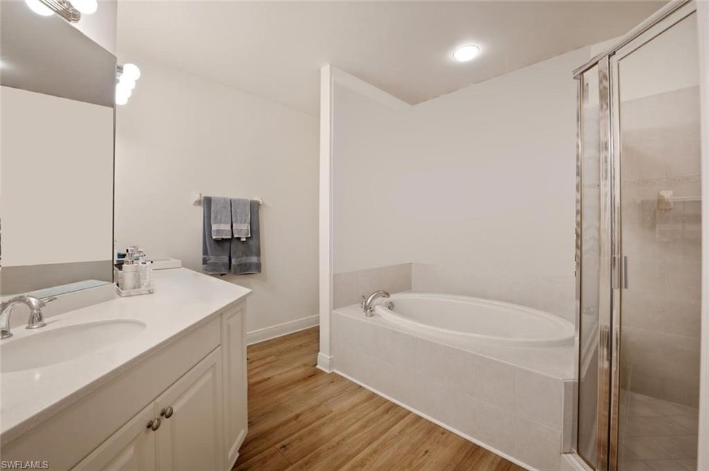 5120 Hyde Park Ct 103 Property Photo 19