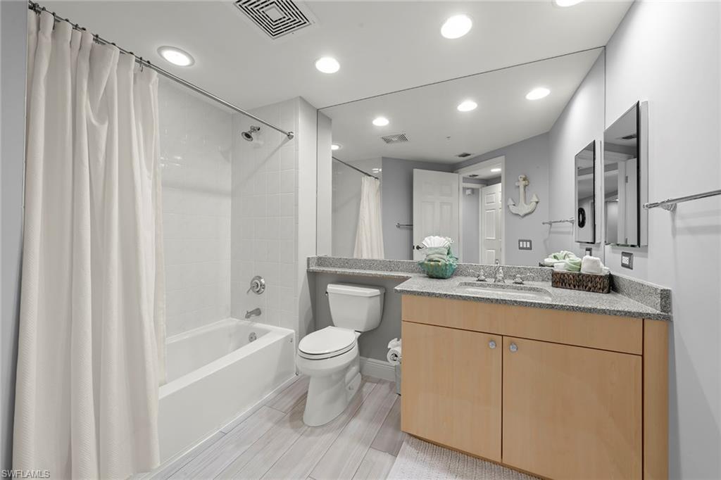 23650 Via Veneto Blvd W 802 Property Photo 11