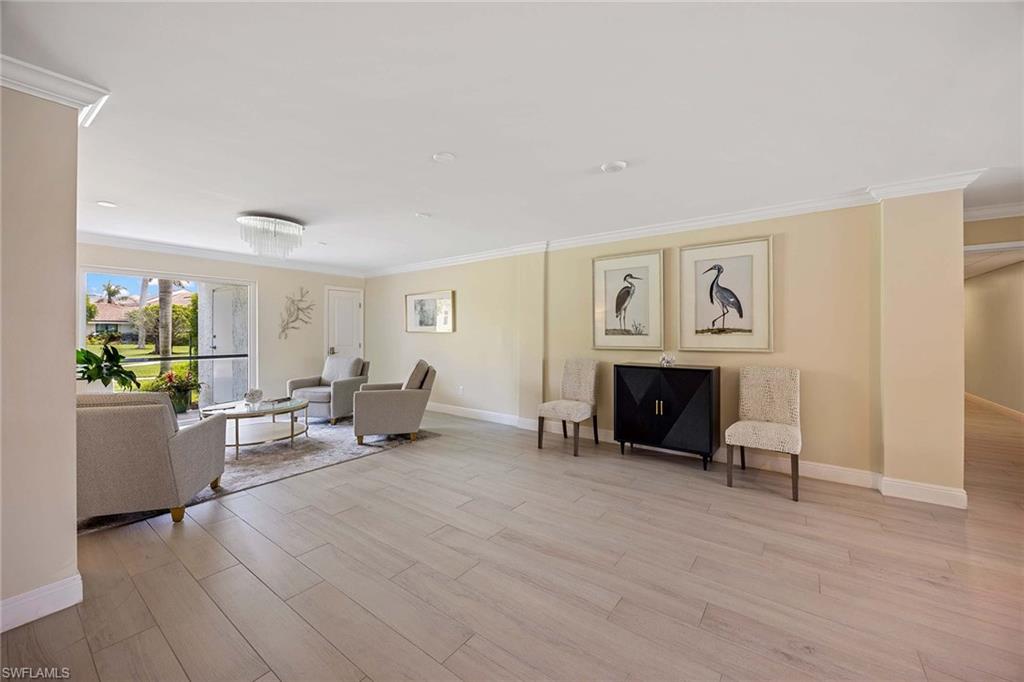 555 Park Shore Dr B408 Property Photo 3