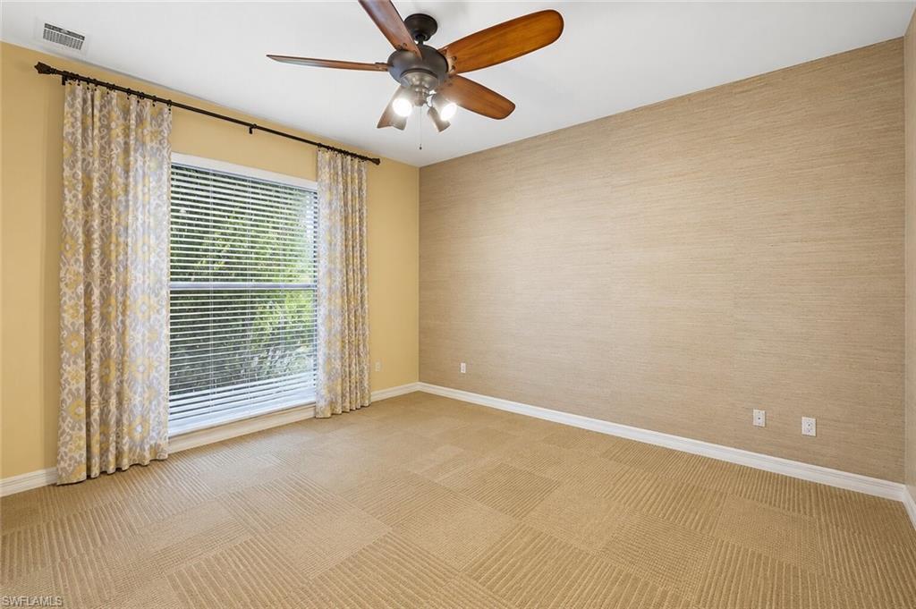 2274 Queens Way Property Photo 17