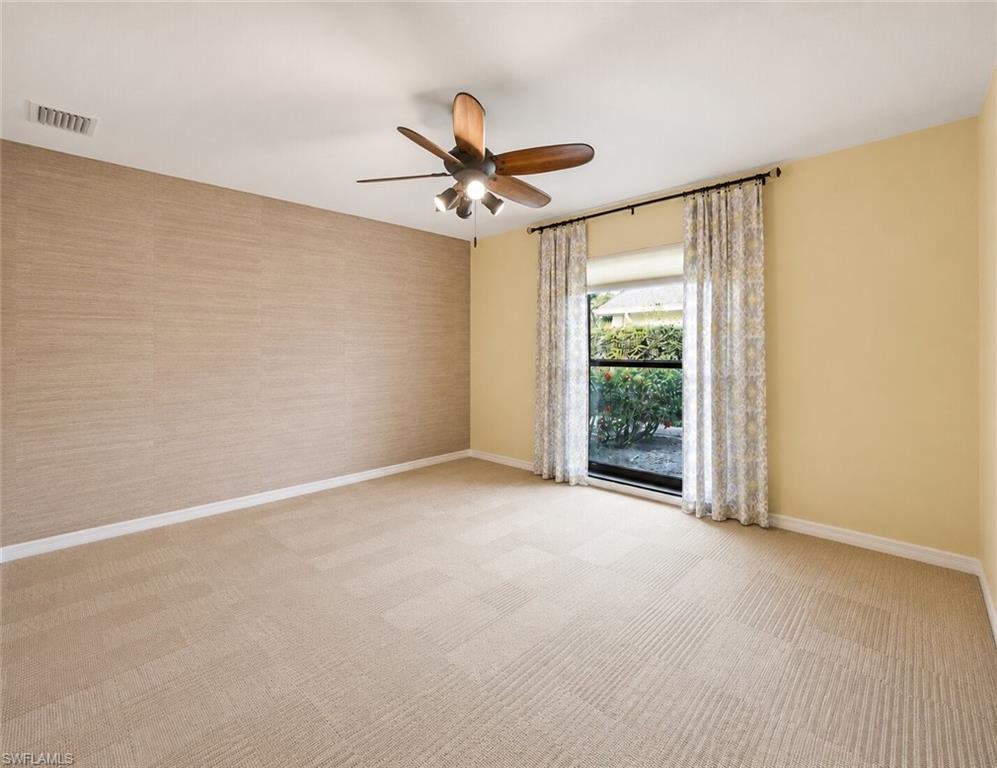 2274 Queens Way Property Photo 18