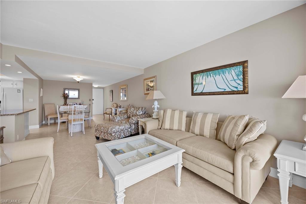 3443 Gulf Shore Blvd N 707 Property Photo 9