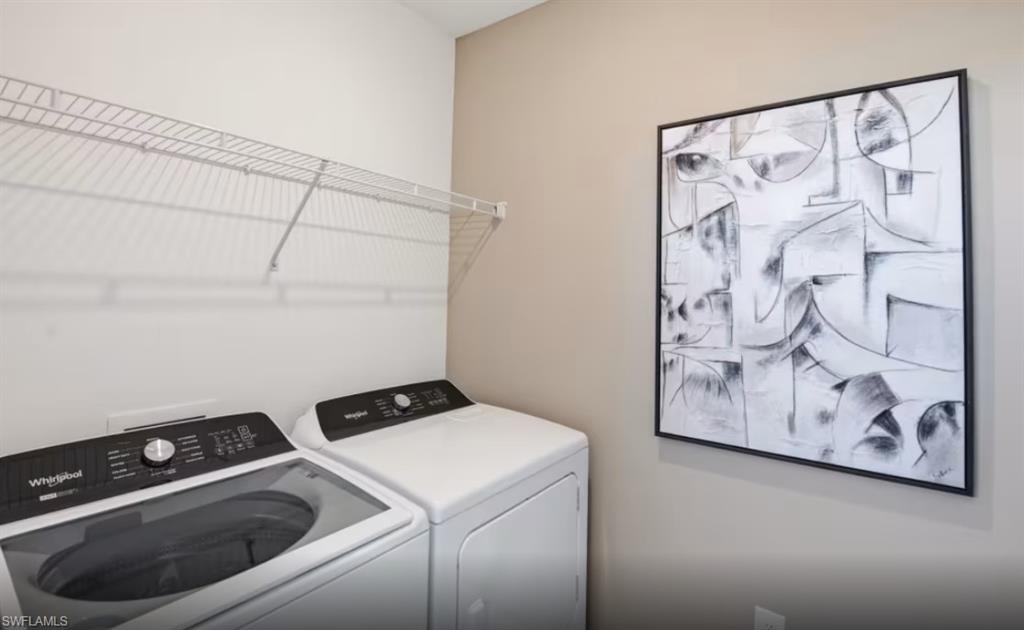 4052 Alexandria Drive Property Photo 5