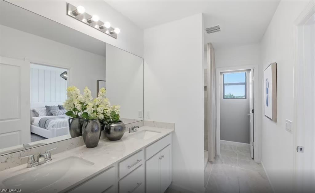 4052 Alexandria Drive Property Photo 12
