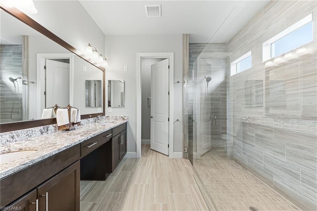 8980 Mustique Ln Property Photo 13