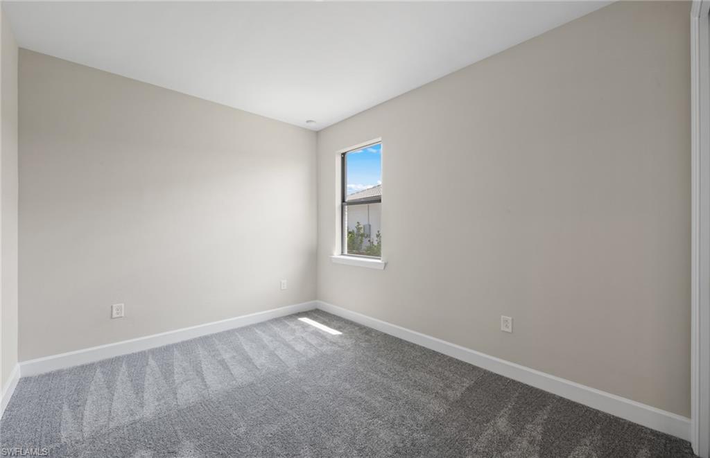16621 Ash Grove Ln Property Photo 11