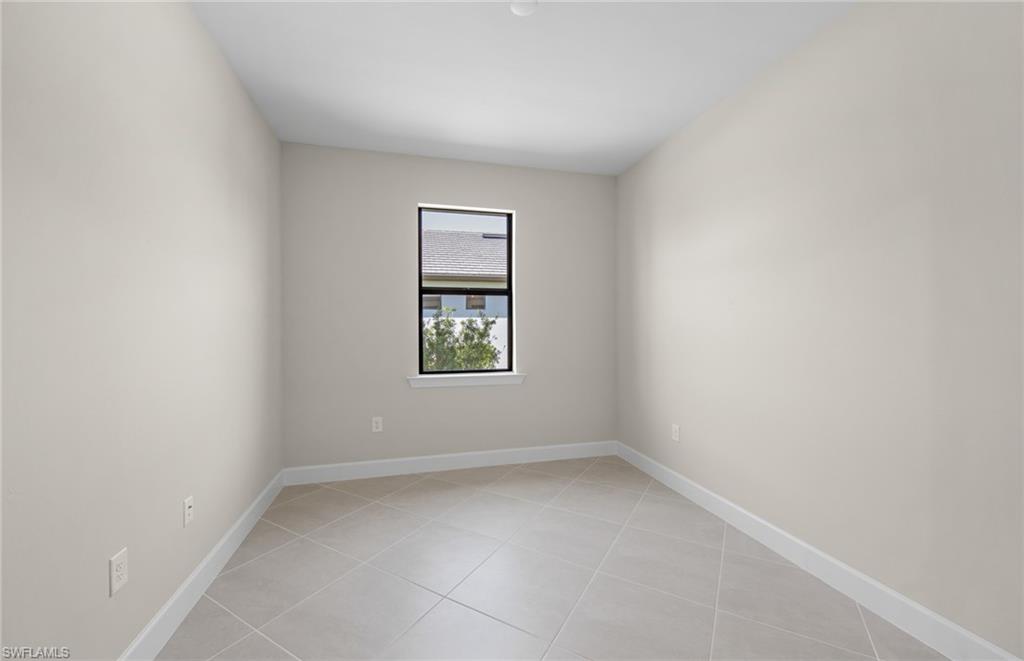 16621 Ash Grove Ln Property Photo 13