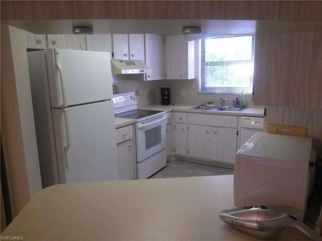 4963 Pepper Cir D106 Property Photo 2
