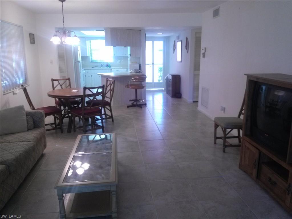 4963 Pepper Cir D106 Property Photo 3