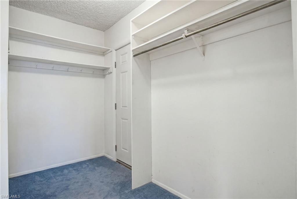 3400 Gulf Shore Blvd N L8 Property Photo 17