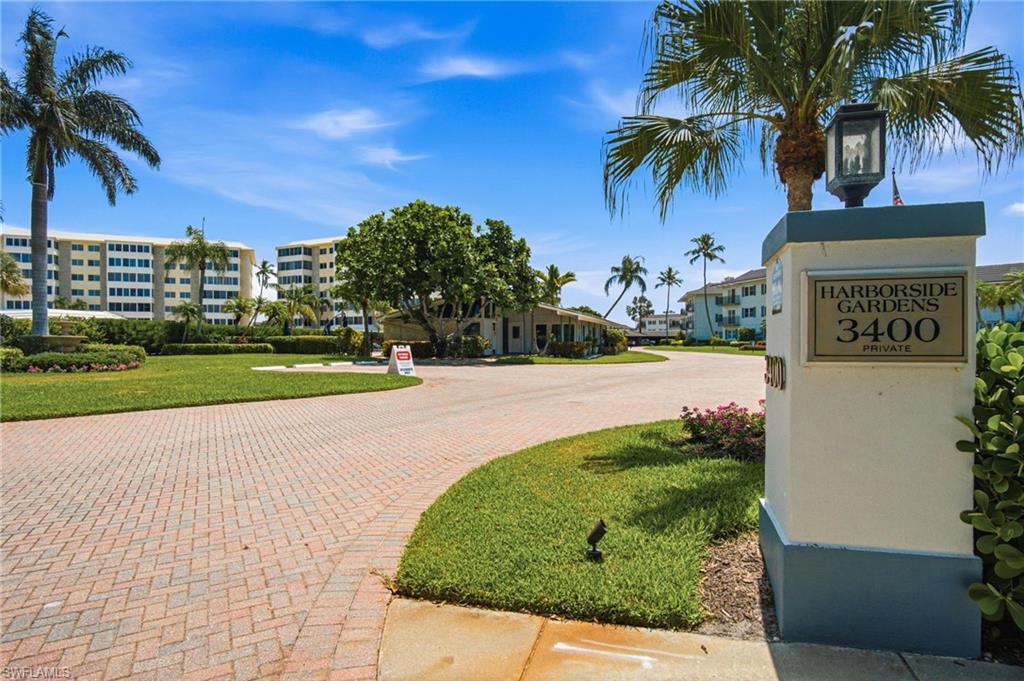 3400 Gulf Shore Blvd N L8 Property Photo 26