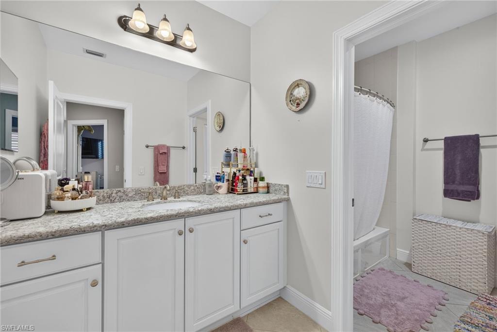 12780 Astor Pl Property Photo 25
