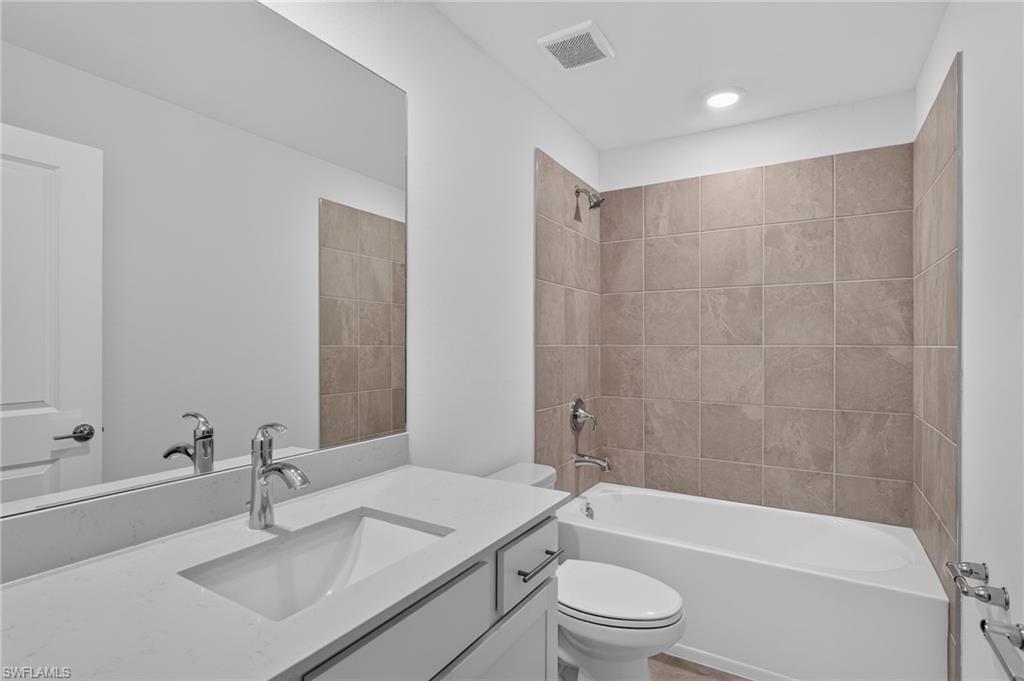 14807 Bluewater Rd Property Photo 6
