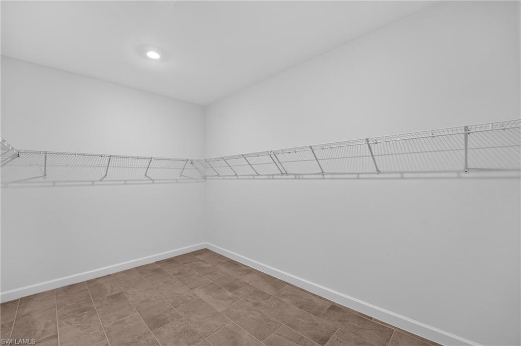 14807 Bluewater Rd Property Photo 14