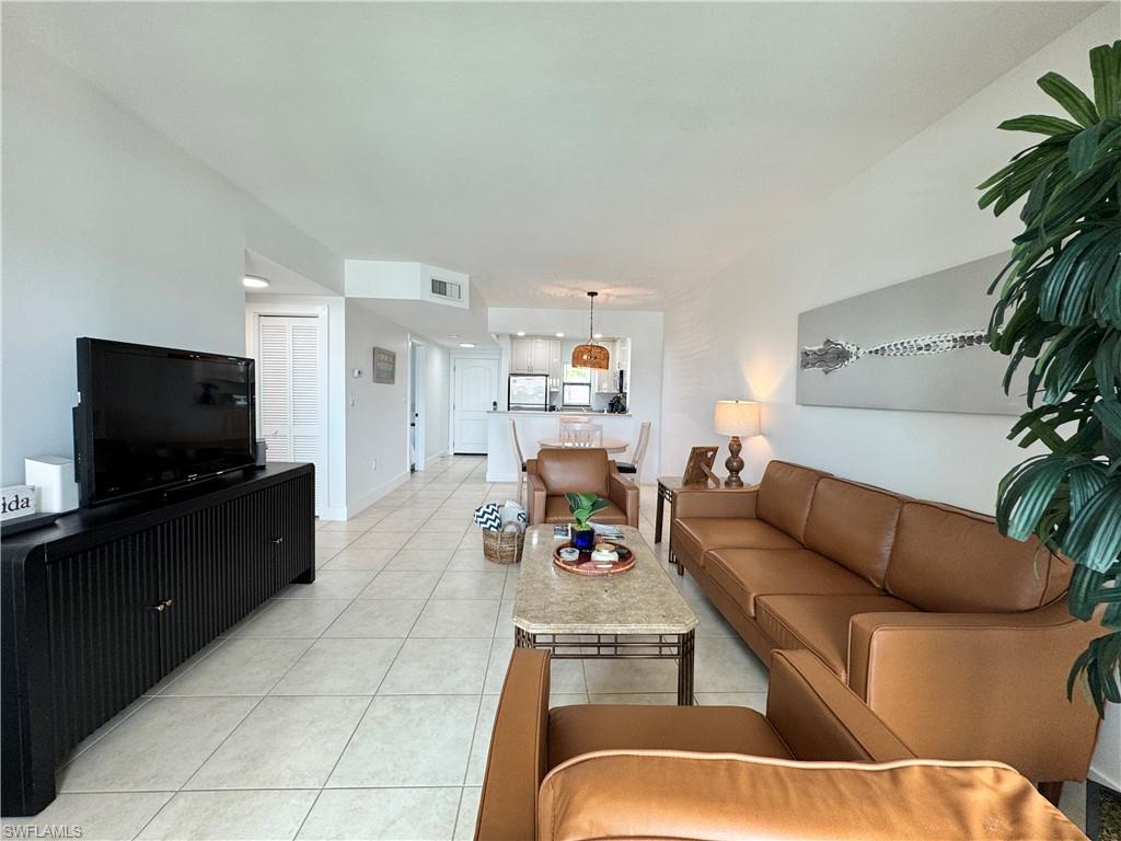 801 River Point Dr 206a Property Photo 12