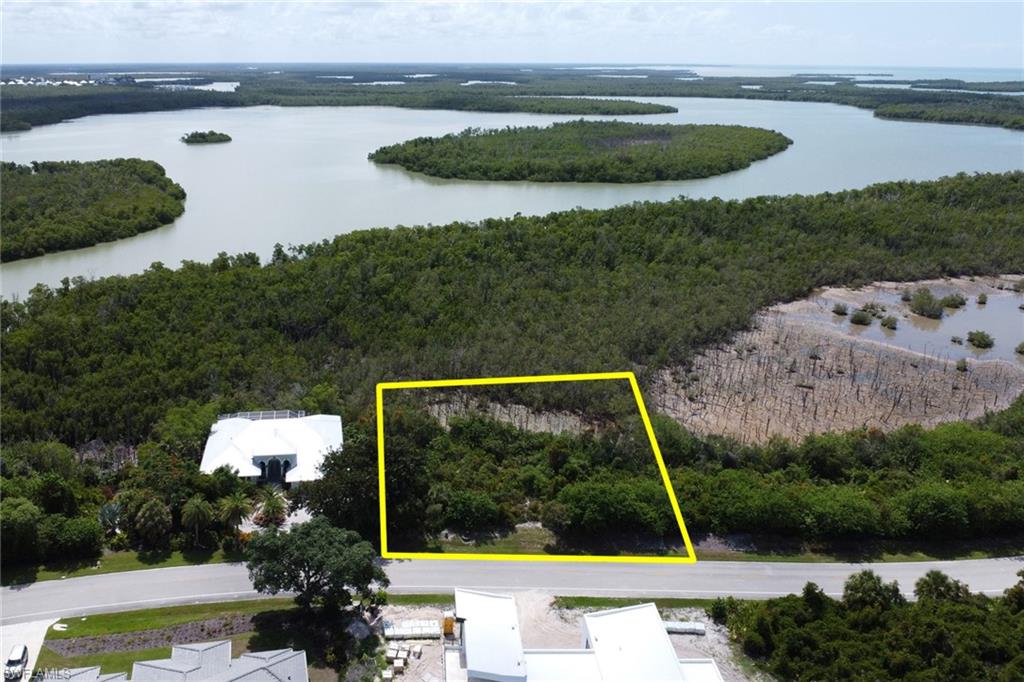 792 Whiskey Creek Dr Property Photo 1