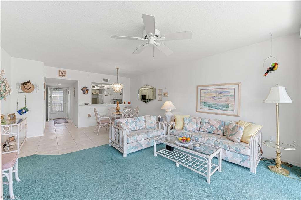 4421 Bay Beach Ln 623 Property Photo 9