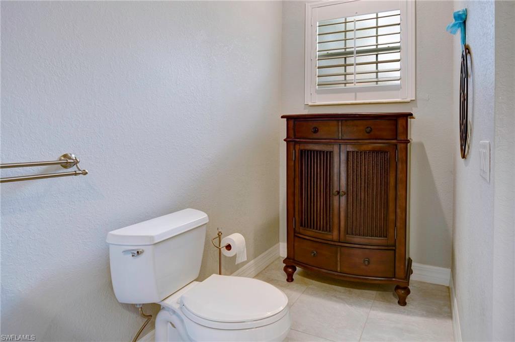 4821 Europa Dr Property Photo 16