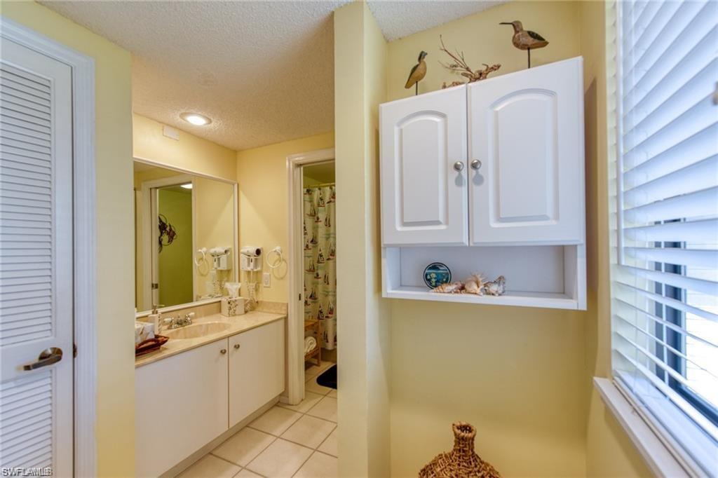 64 4th St C207 Property Photo 11