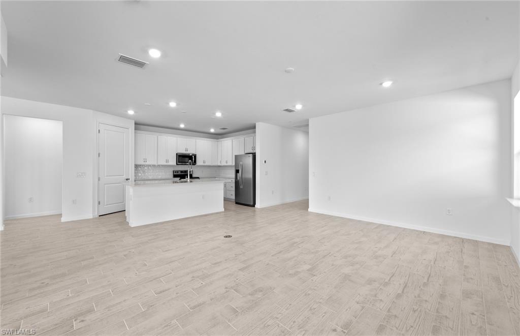 6295 Van Buren Ct Property Photo 12