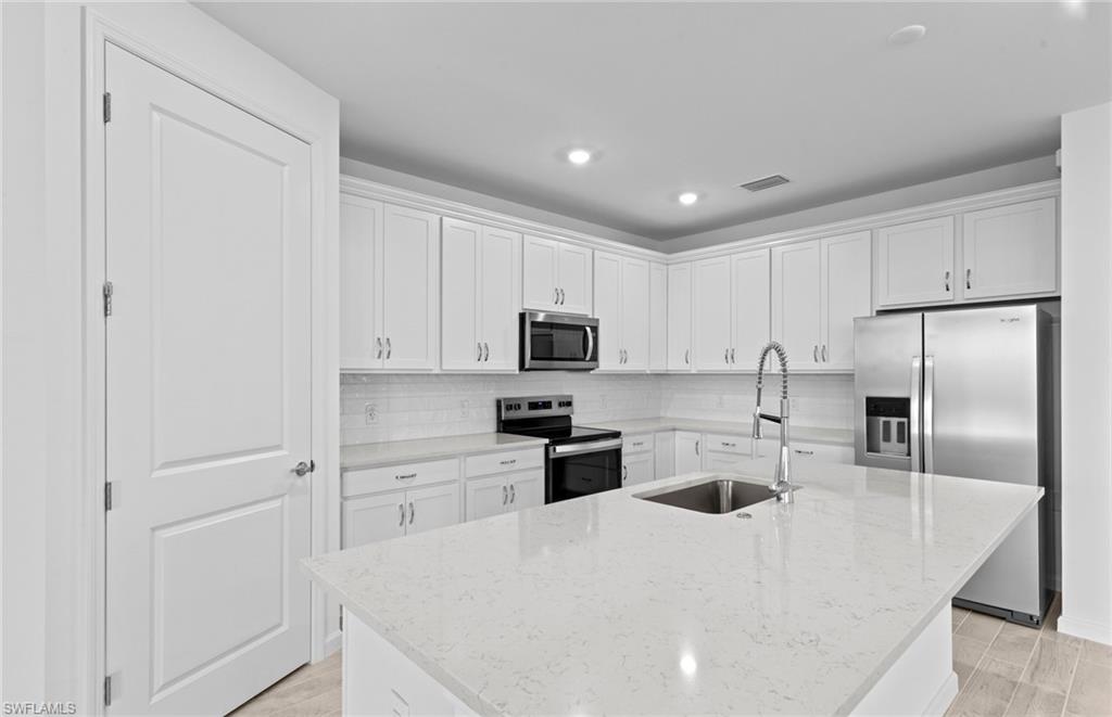 6295 Van Buren Ct Property Photo 16