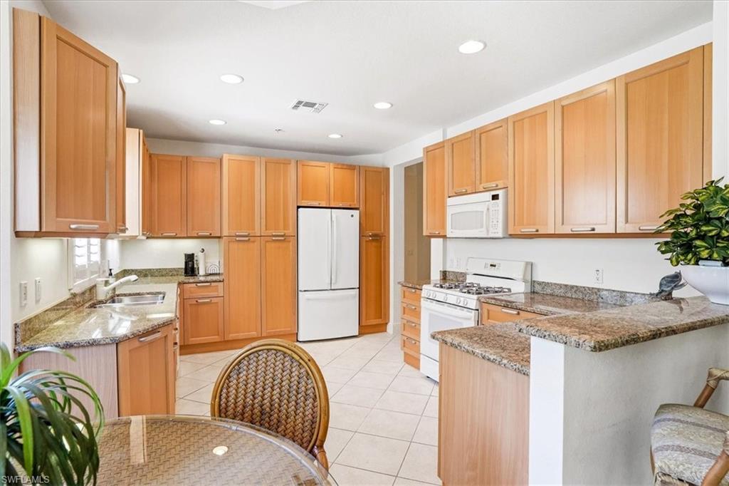 3730 Montreux Ln 104 Property Photo 11