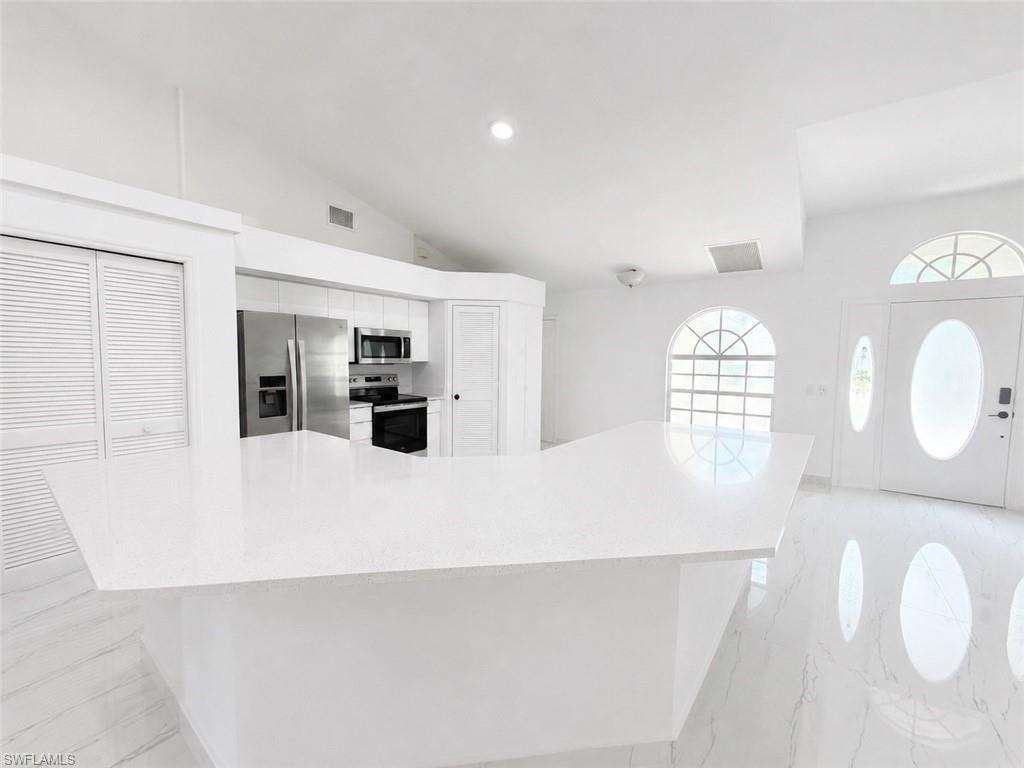 119 Plantation Cir Property Photo 3