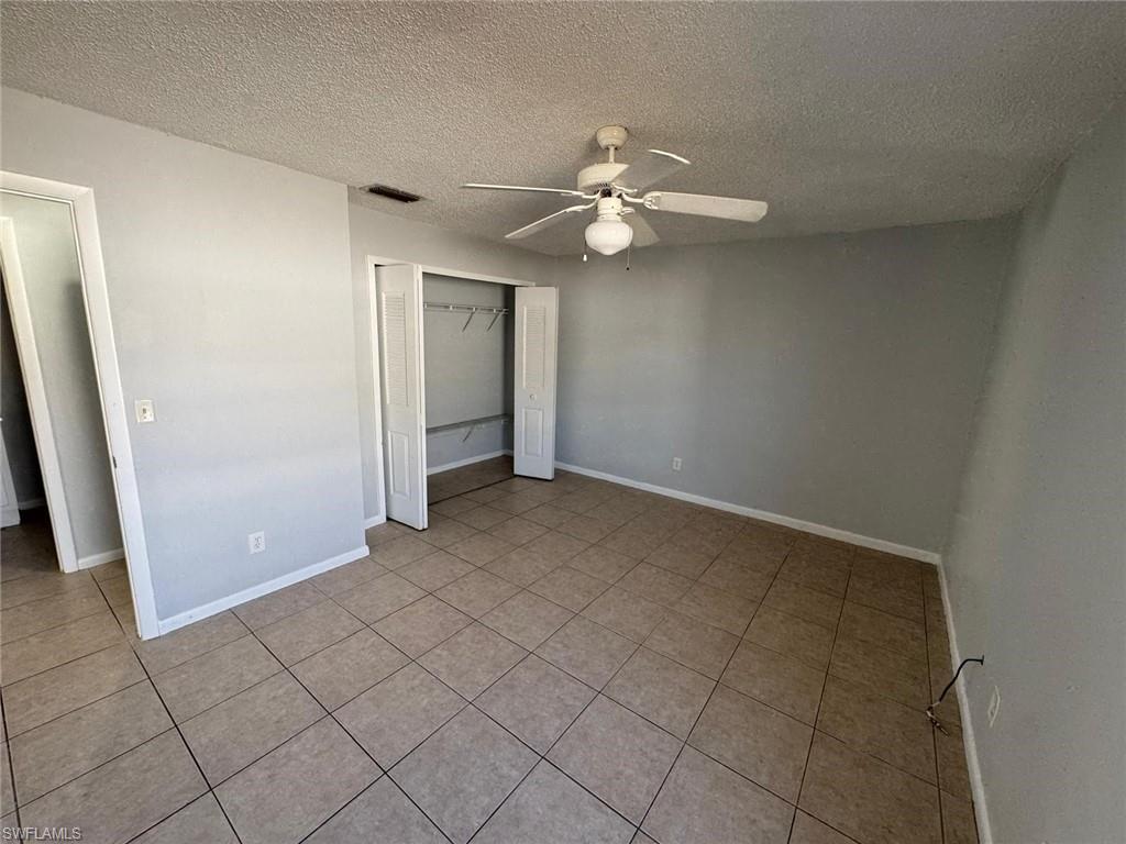 3004 Santa Barbara Blvd A - B Property Photo 3