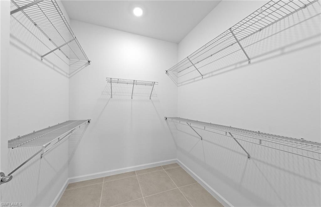 6384 Honor Way Property Photo 23