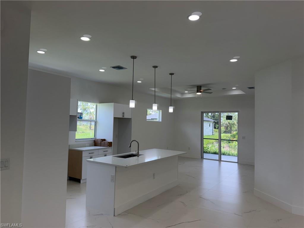 1144 Pisa St E Property Photo 4