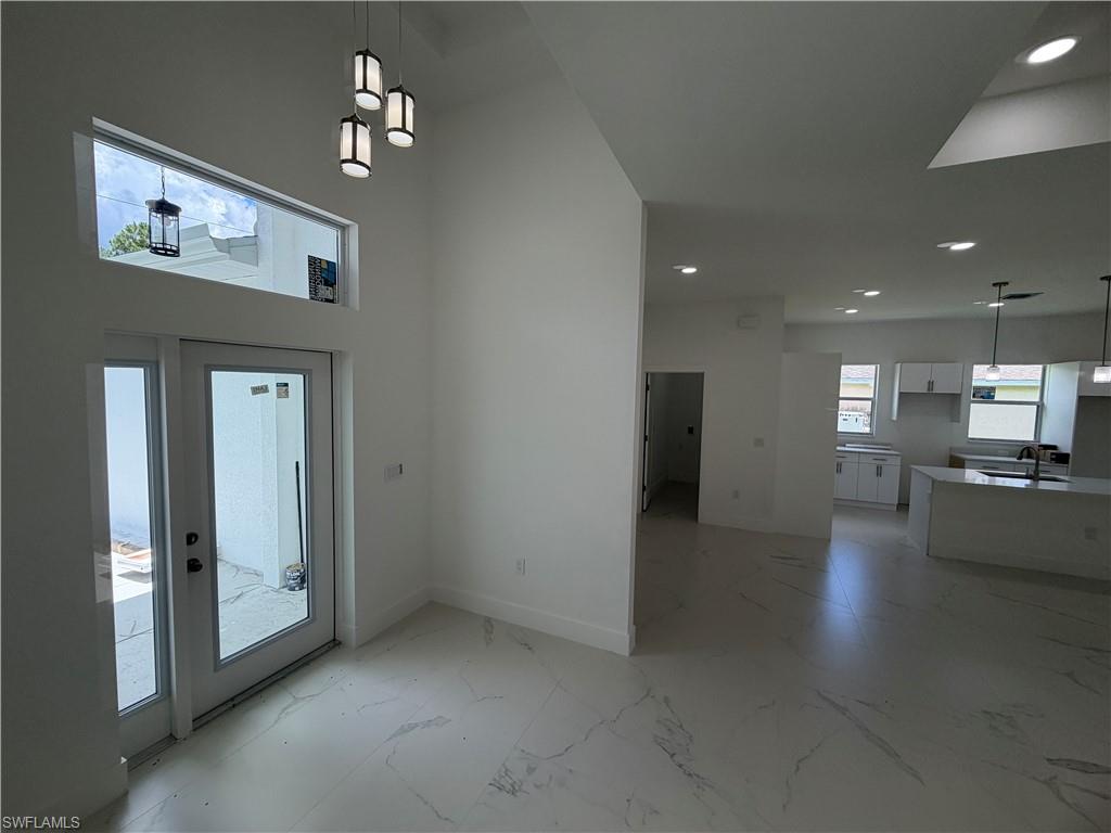 1144 Pisa St E Property Photo 17