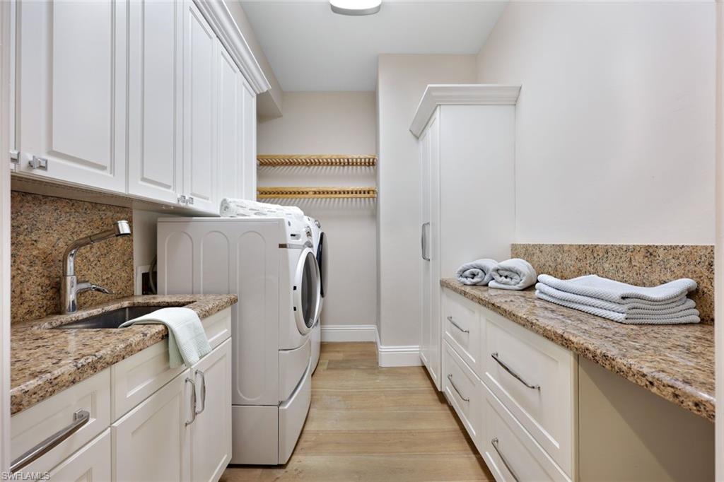 1725 Supreme Ct Property Photo 33