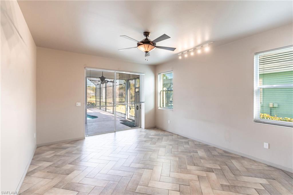 8361 Trentwood Ct Property Photo 21